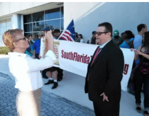 Actors Duped in Tea Party Protest at South Florida Water&nbsp;Management